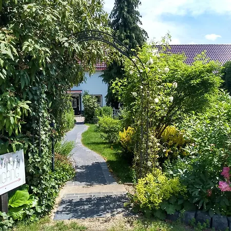 Das Gartenhaus-2