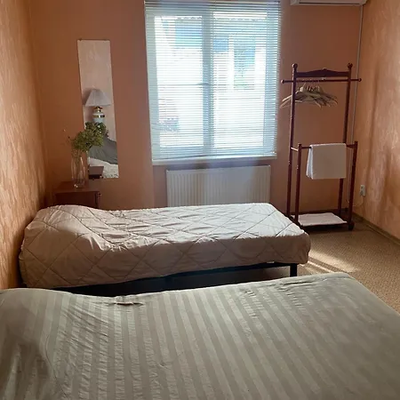 Ludmila Guest House - Гостевой Дом "Людмила"-2