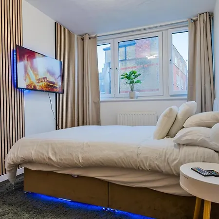 Central London Base 3Br Sleeps 8 Family Friendly-2