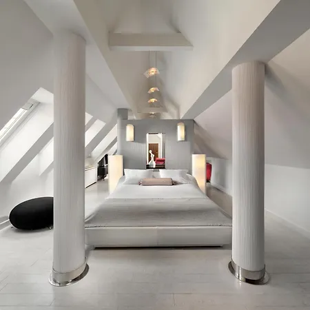 Mamaison Le Regina Boutique Hotel-3
