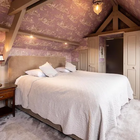 Hotel De Orangerie By Cw Hotel Collection-3