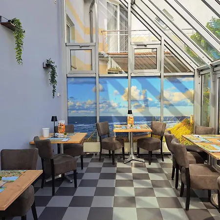 Inselhotel kleiner Bodden-3