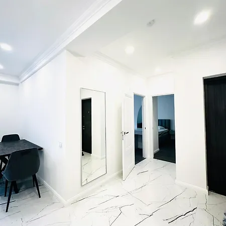 New Flat With 2 Bedrooms Near Park-2