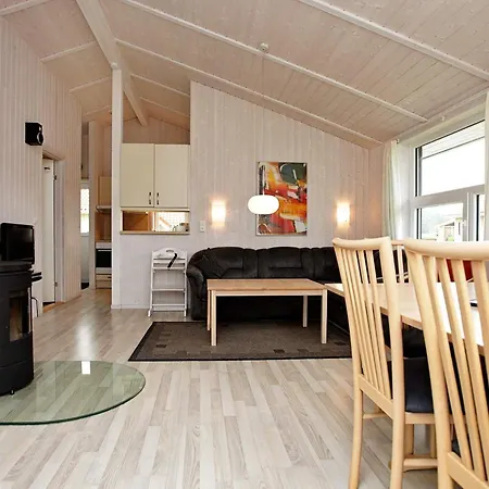 6 Person Holiday Home In Groemitz-3
