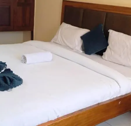 Hotel Oasis-2