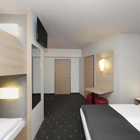 B&B Hotel Berlin Alexanderplatz-3