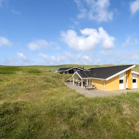 Holiday Home Malgest - 100M From The Sea By Interhome-3