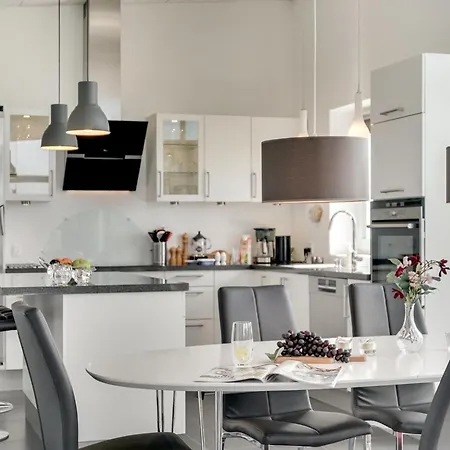 Holiday Home Synthia - 300M From The Sea By Interhome-3