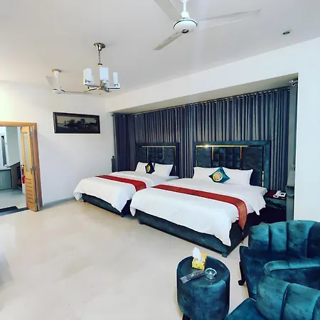 Decent Luxury Guest House F-11-2