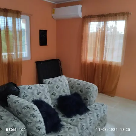 Dede'S Place-3