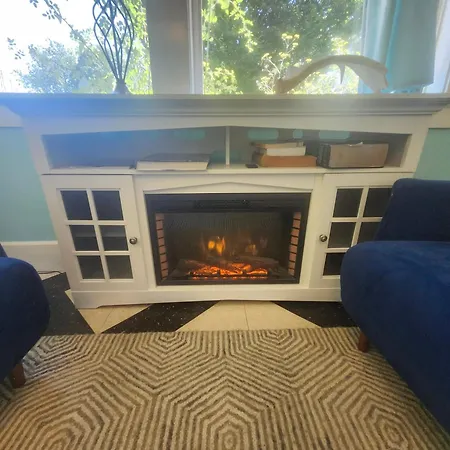 Lakeview Suite By Trout Lake-2