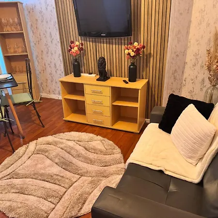 Room 3 Shared House 10 Min From Center-3