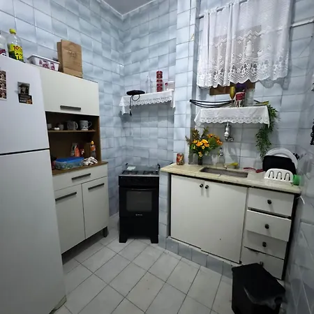 Apartamento A 2 Quadras Da Praia-3