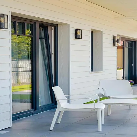 Comfortable Holiday Rooms In Dziwnow-2