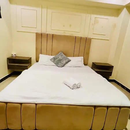The Green Edge Family - 2 Bed Full Apartment - Islamabad-3