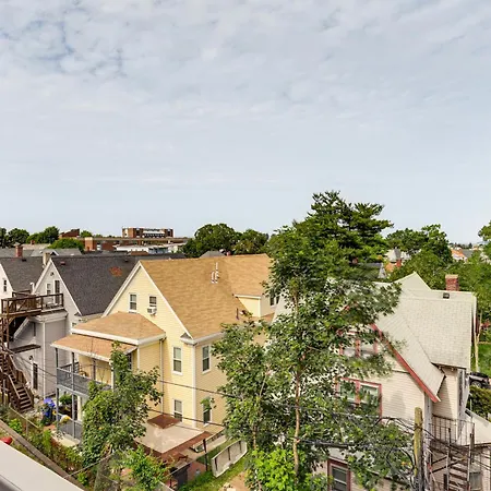 4 Mi To Fenway Park: Pet-Friendly Dorchester Apt!-2