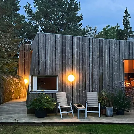 Architect-Designed Cabin With Fjordviews-2