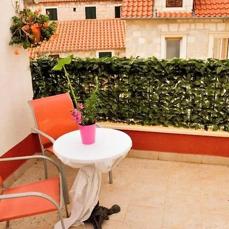 Apartments With Wifi Split - 24525-3