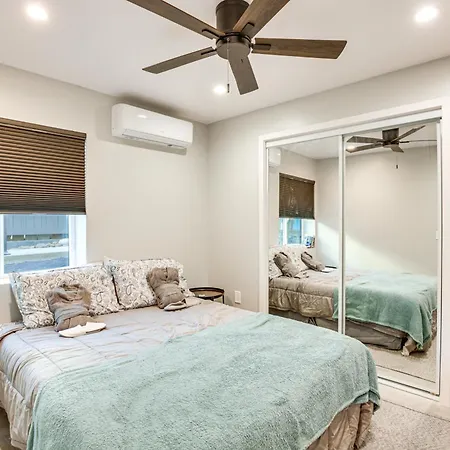 2 Mi To Mission Valley: Chic Home W/ Patio!-2