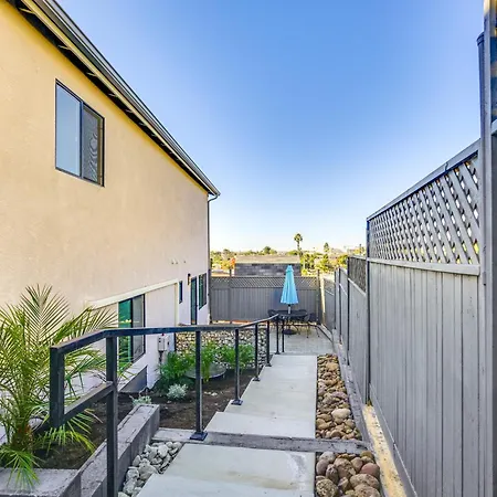 2 Mi To Mission Valley: Chic Home W/ Patio!-3