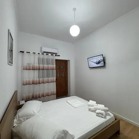 Cozy Apartments Permet-3