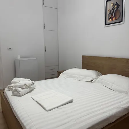 Cozy Apartments Permet-2