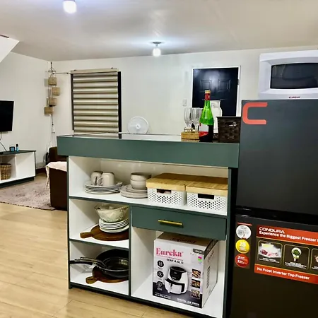Elisa'S 3 Bedroom With Pool-2