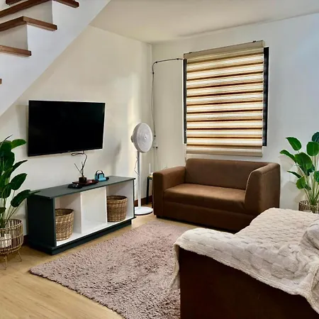 Elisa'S 3 Bedroom With Pool-3