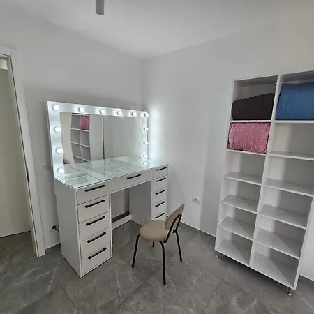 Dauti Apartment - Near City Center-3