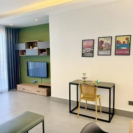 Palmera 2Br With Balcony And Parking In Fanar-2
