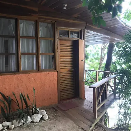 El Encantadero-2