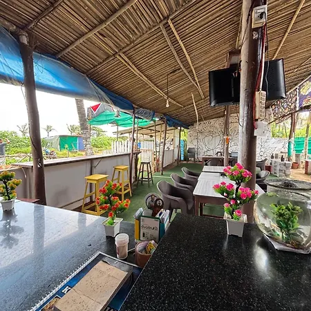 Tapas Beach Cottage-2