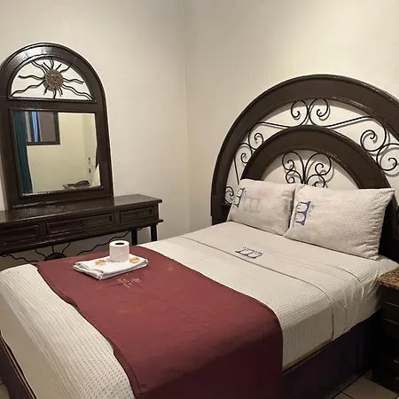 Hotel Del Centro-3