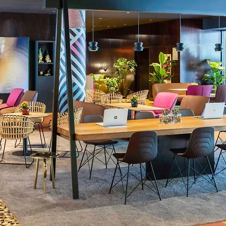 Novotel Barcelona Cornella-3