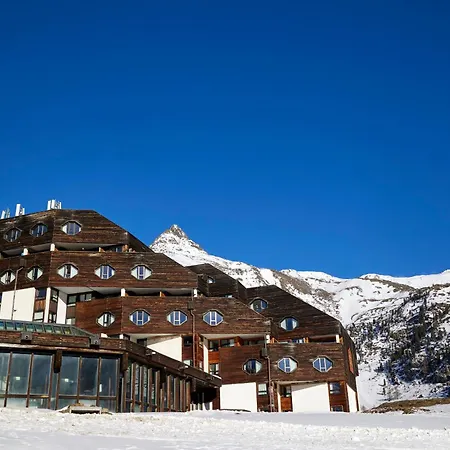 Blu Senales Active & Family Resort-2