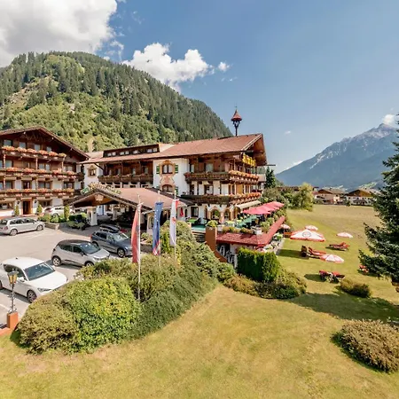 Hotel Almhof-2