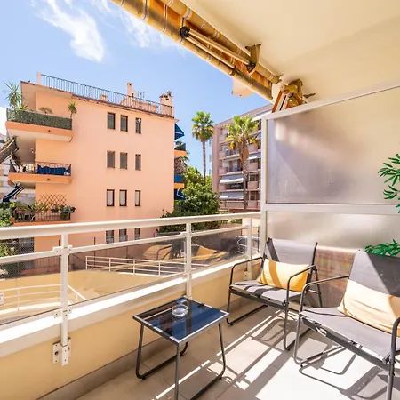 Appartement Avec Vue Mer-3