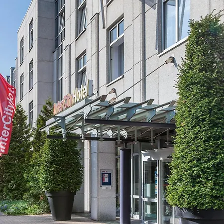 Intercityhotel Rostock-2