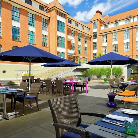 Sheraton Hannover Pelikan Hotel-3