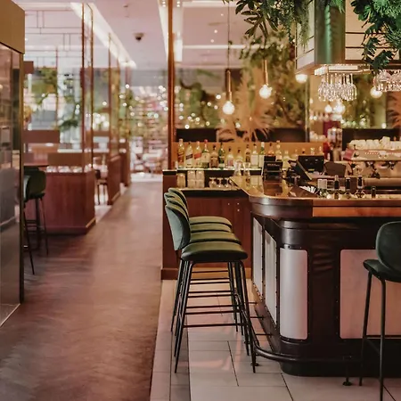 Hilton Rotterdam-3