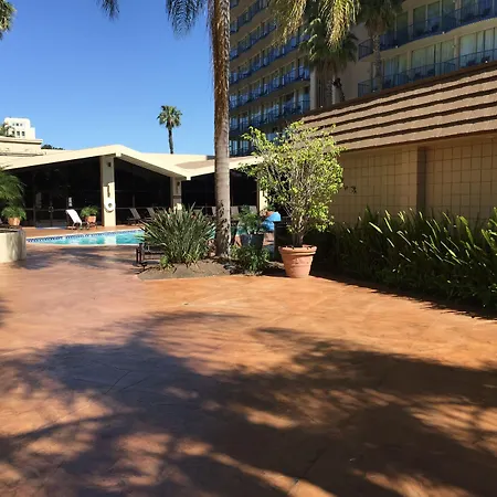 Wyndham San Diego Bayside-3