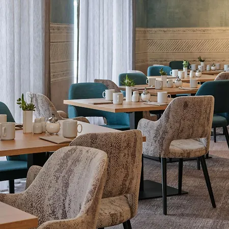 Dorint Hotel Würzburg-2