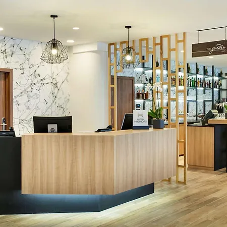 Hilton Garden Inn Brussels City Centre-2