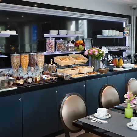 Hotel Plaza Elysees-2