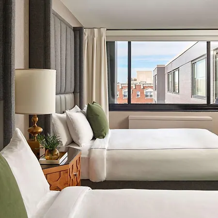Viceroy Washington Dc-3