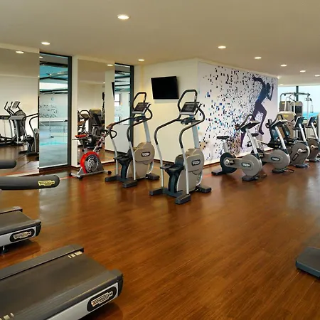 Four Points By Sheraton Munich Arabellapark-2