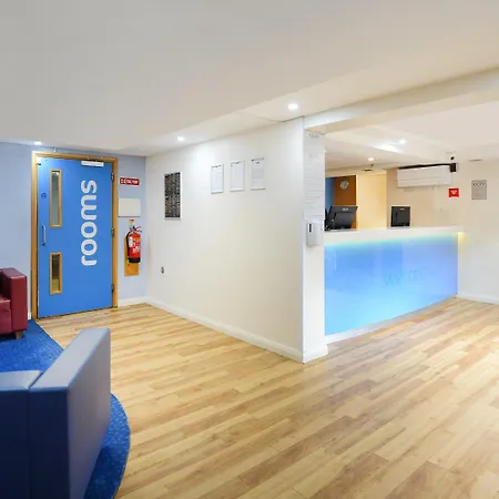 Travelodge Dublin Airport North 'Swords'-3