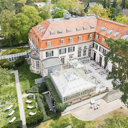 Schlosshotel Berlin by Patrick Hellmann-3