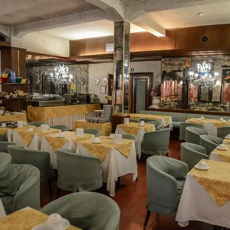 Hotel Le Boulevard-2