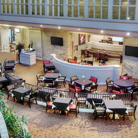 Delta Hotels By Marriott London Armouries-3